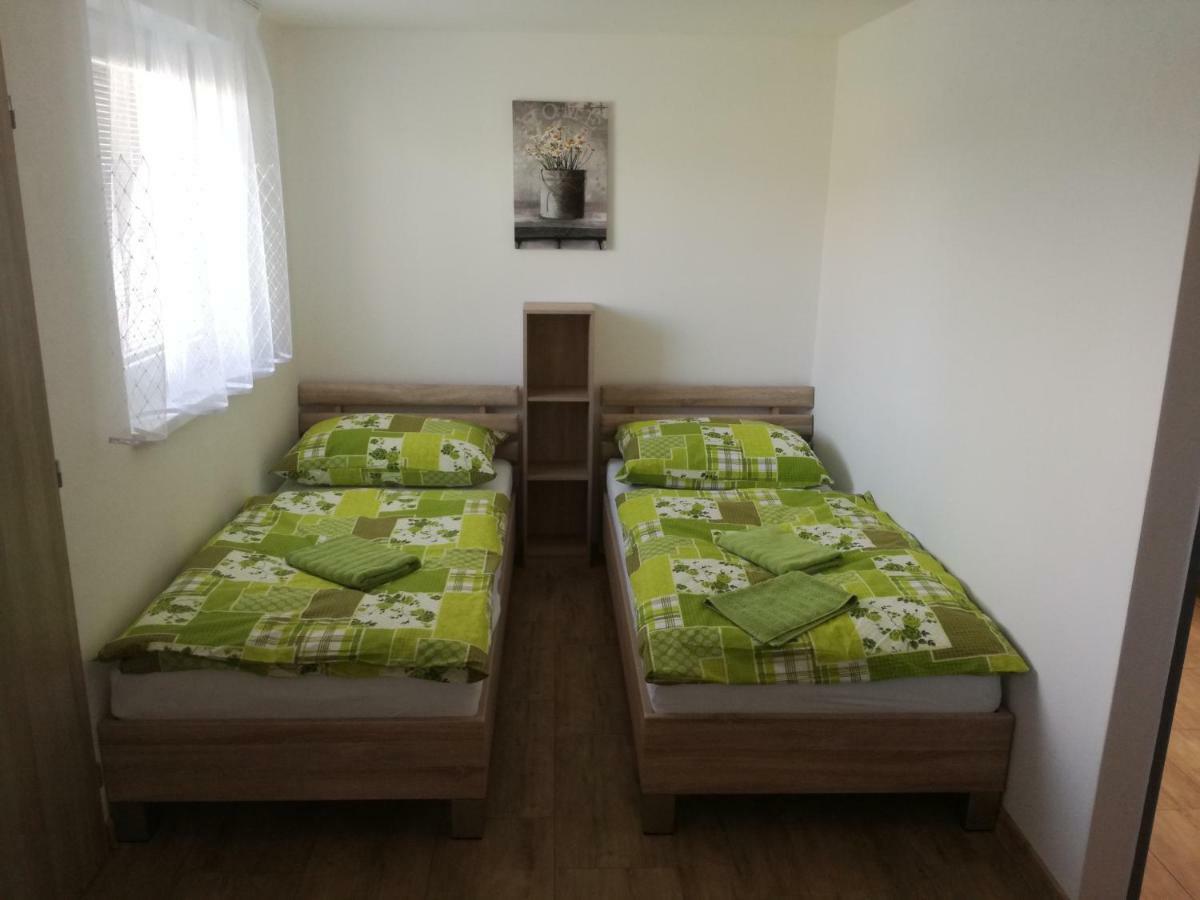 Apartman U Mareka Sucany Eksteriør billede