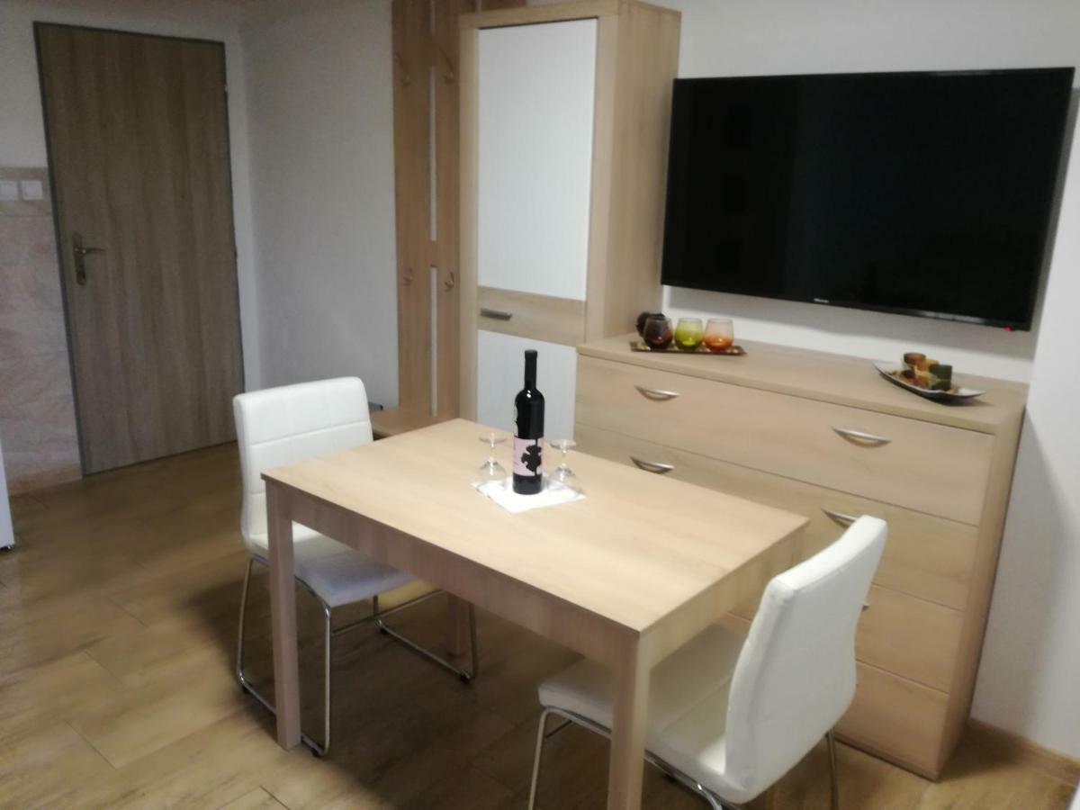 Apartman U Mareka Sucany Eksteriør billede